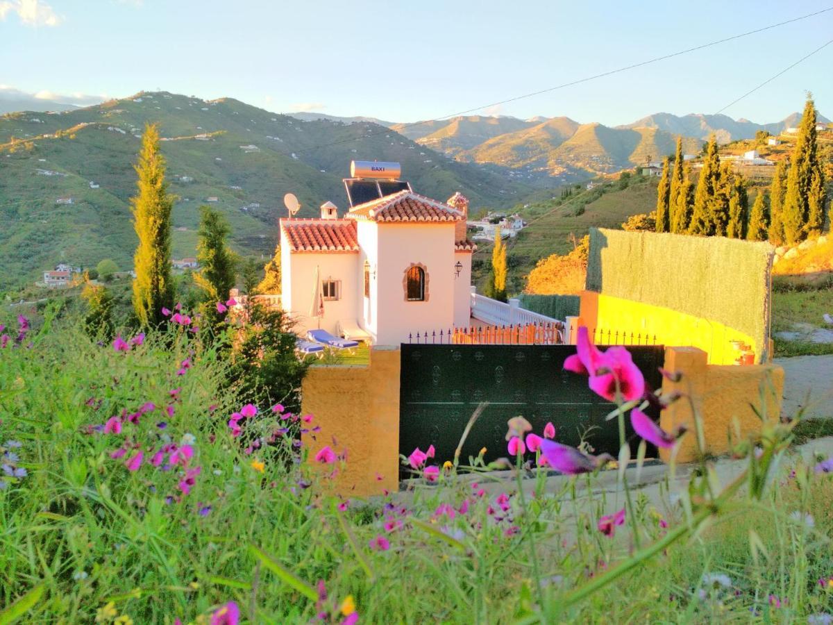 Villa Las Encinas Costa Del Sol Torrox Exterior photo