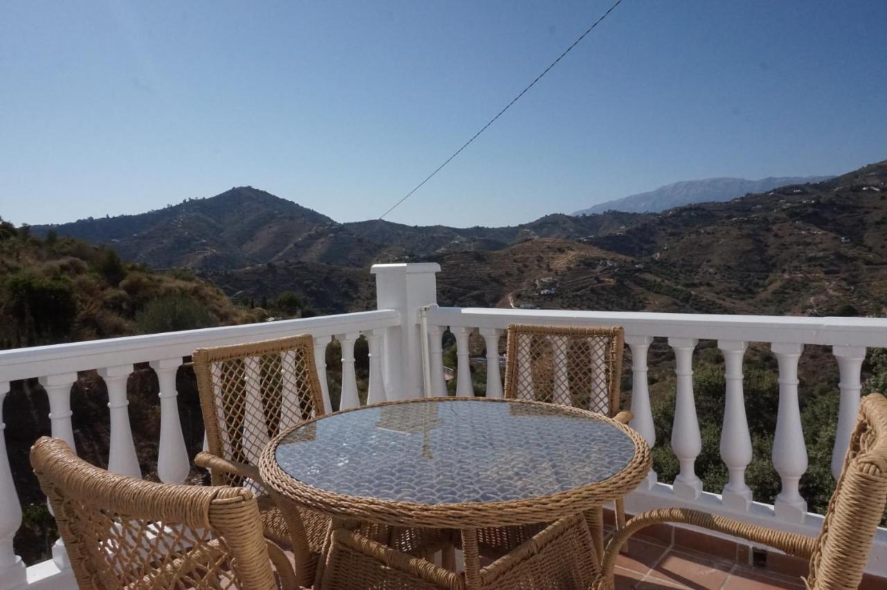Villa Las Encinas Costa Del Sol Torrox Exterior photo
